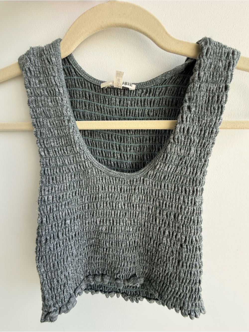 Wilfred Gray Smocked Cropped Tank Top